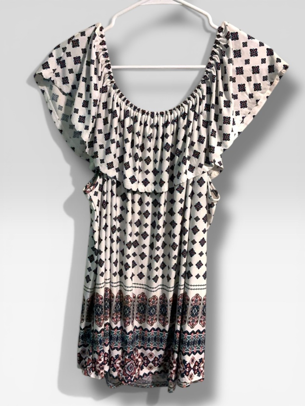 🌺Mauve Bohemian Off-Shoulder Floral Print Top- White